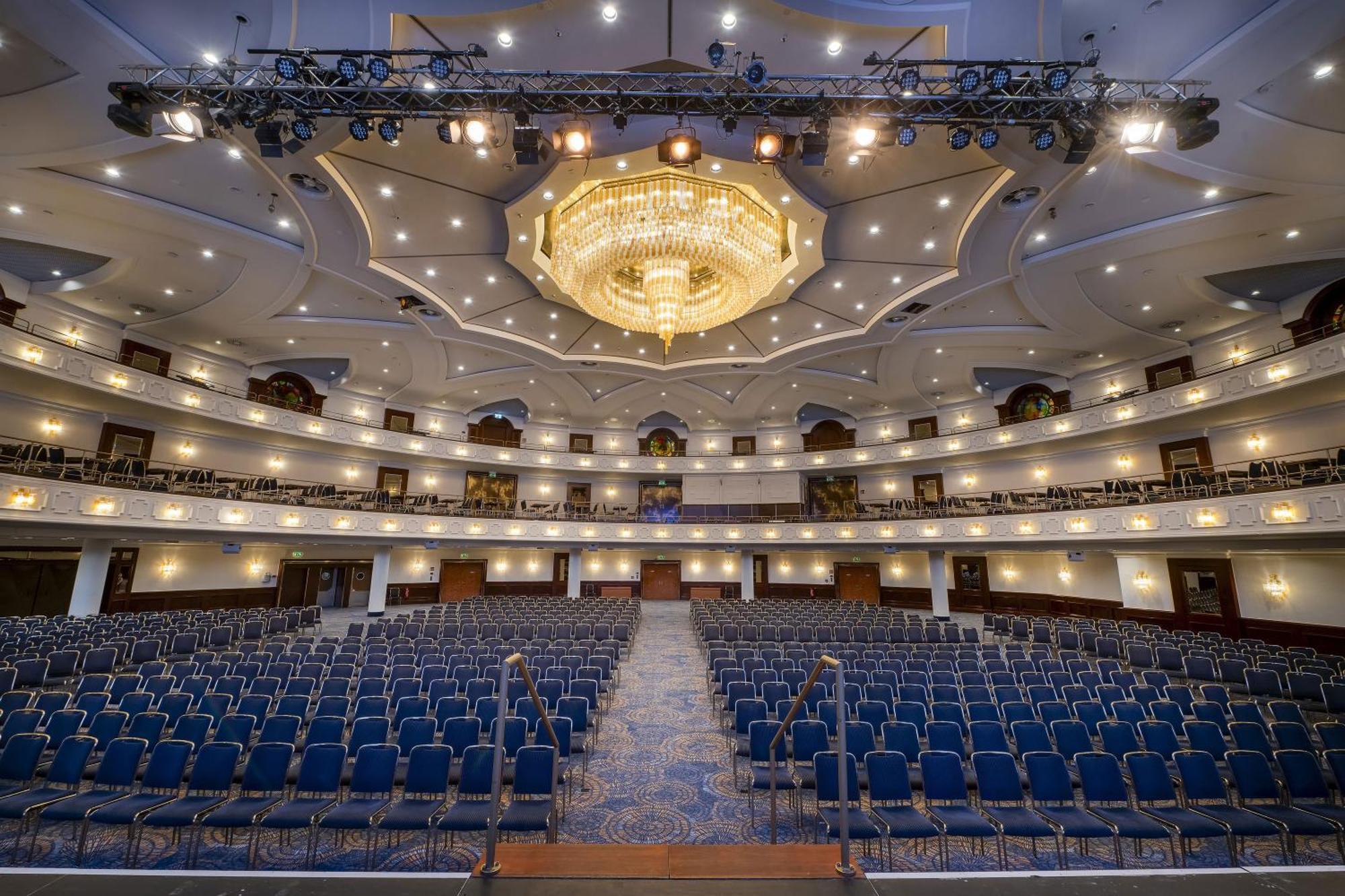 Maritim Hotel Koln Ngoại thất bức ảnh The Grand Hall of the Grand Hotel